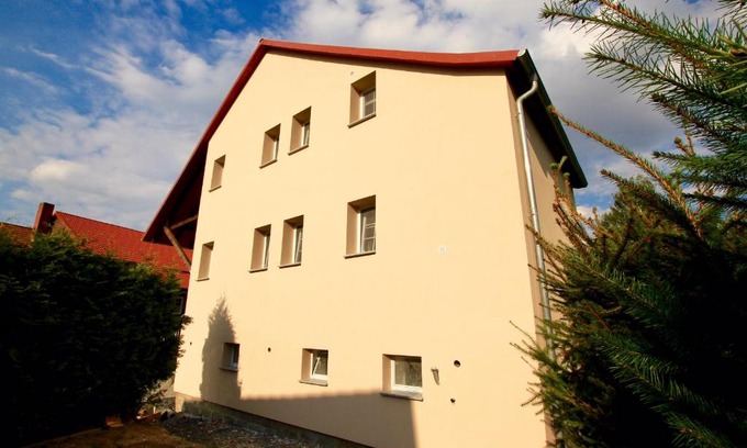 Baunatal Apartment | Fewo-Baunatal/Ferienwohnung "Am Pilgerbach"