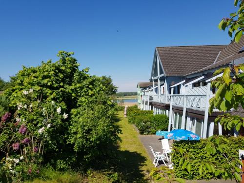 Neuensien Apartment | Fewo Granitzblick 4 mit Terrasse und Wintergarten