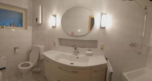 Uerzig Apartment | FeWo Ingrid Trossen