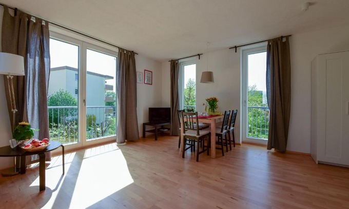 Oberteuringen Apartment | FeWo Seeblüte