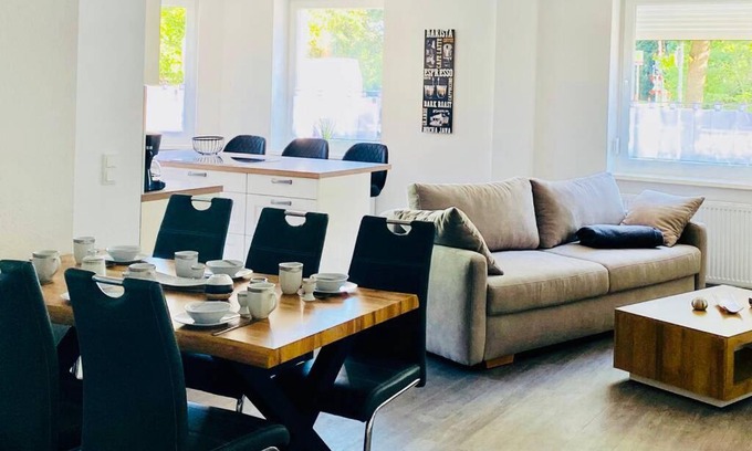 Bad Harzburg Apartment | FeWo Sonnenschein mit Whirlpoolbadewanne #Innestadtnähe#Netflix von Harztraveler