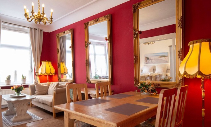 Holm Apartment | fewo1846 - Royal Suite/centrally located apt. with balcony on the 2nd floor