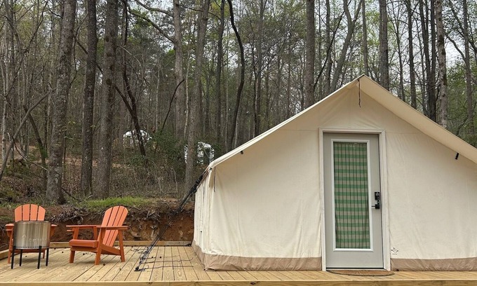 Travelers Rest Cabin | Field Trip Unit 13 Medium Canvas Cabin Accessible