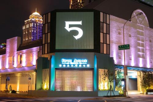 Xitun District Hotel | Fifth Avenue Motel