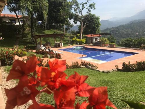 La Mesa Villa | Finca en La Mesa espectacular vista Descanso o trabajo