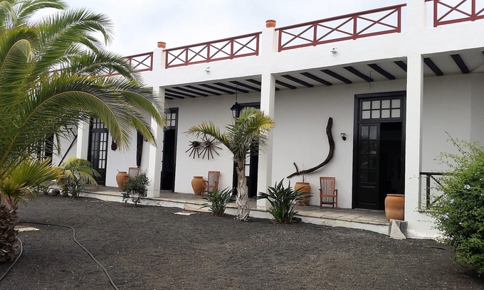 La Vegueta Apartment | Finca Fajardo - Chibusque with winery in the center of the island. Free Wifi