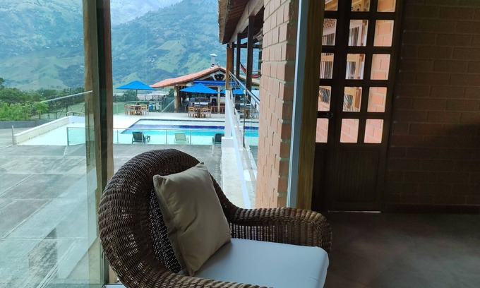 Girardota Villa | Finca Marsella, El Lugar Perfecto Para Vacacionar