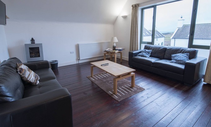 Bushmills House | Finn’s 2BD Barn Loft