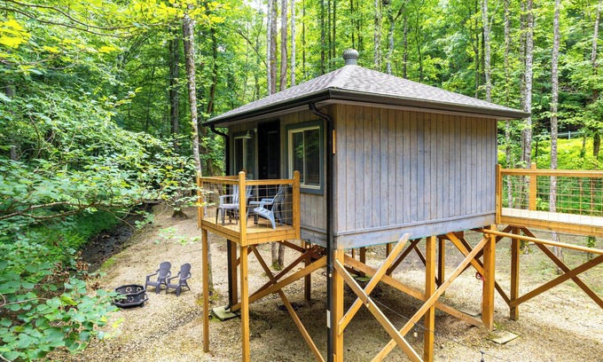 Cosby Apartment | Fire Pit: Tree-Lined Gem in Cosby