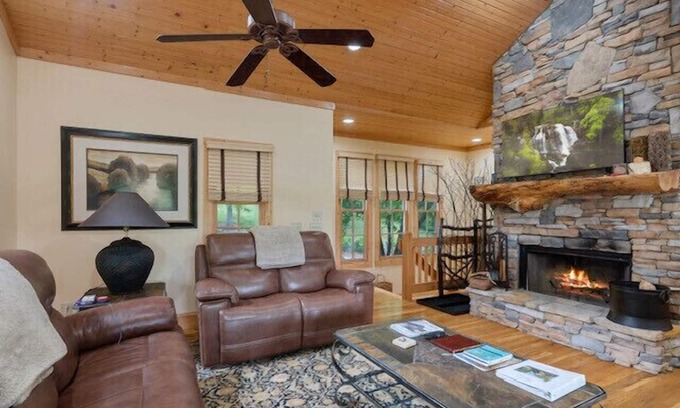 Cashiers House | FIREFLY LODGE TRILLIUM 3 bed 3 bath in TRILLIUM Links & Lake, Cashiers, NC