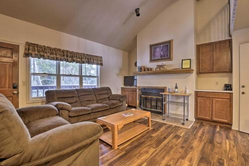 Grand Lake Apartment | Fireplace and Stream Access Cozy Grand Lake Retreat