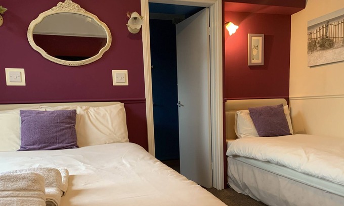 Weston-super-Mare Apartment | First floor Apartment with sea View