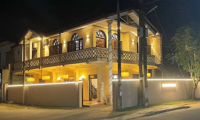 Negombo Hotel | First or Last Night in Sri Lanka? Experience comfort near the Airport & Beach !