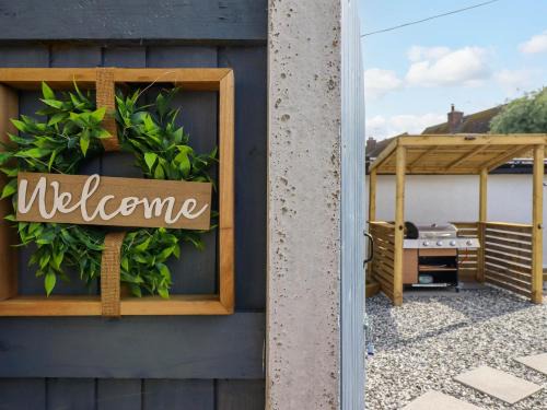 Prestatyn House | Fishermans Cottage