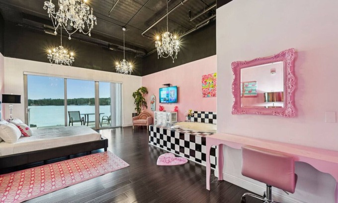 Lake Delton Condo | Flamingio Beach at Delton Grand