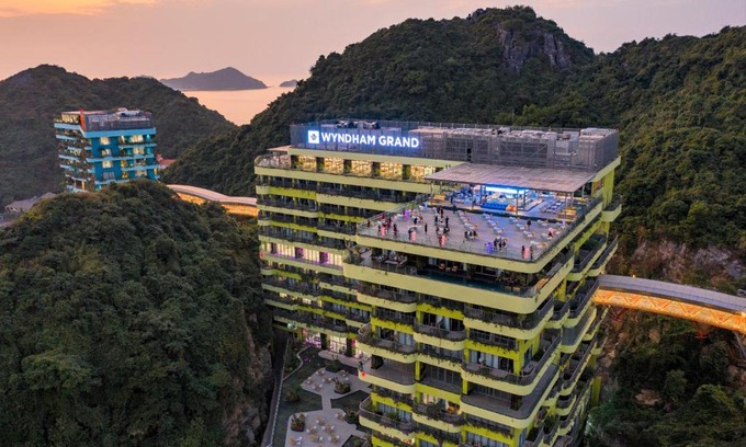 Cat Hai Hotel | Flamingo Grand Cat Ba Resort