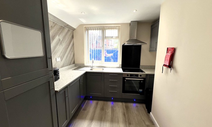 Derby Apartment | Flat 11: The Mile Apartment in Prime Derby Location