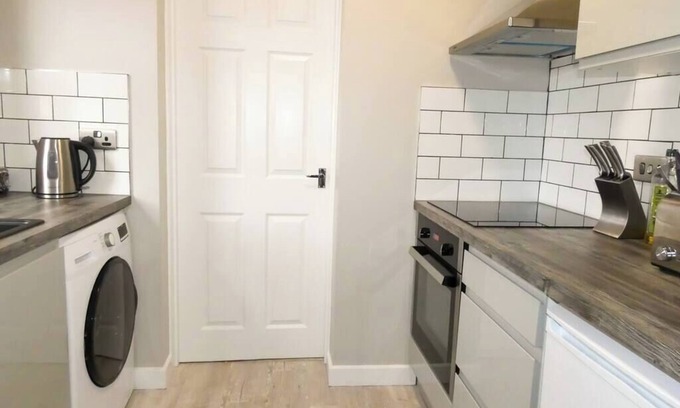 Telford Apartment | Flat 2 Castle Street Serviced Apartments