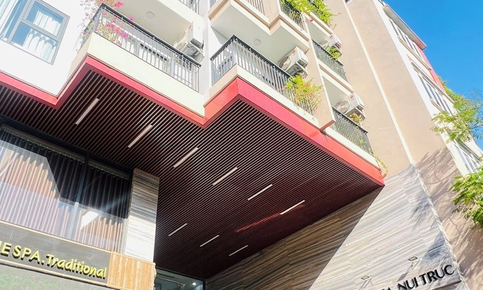 Ba Dinh Apartment | FLESTA Nui Truc Serviced Apartment & Hotel