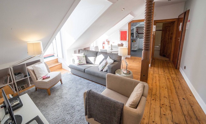 Chiado Apartment | FLH Chiado Terrace Flat