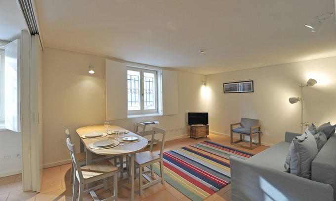 Lordelo do Ouro e Massarelos Apartment | FLH Oporto Captain House - Porto Apartment