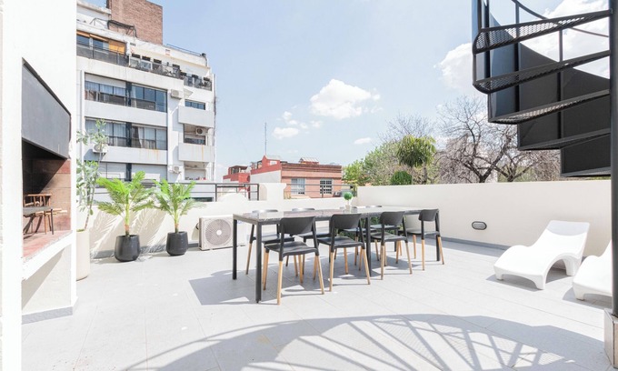 Mataderos House | Fliphaus + Soho Vibes 'C' - 4 Bd Pool & BBQ