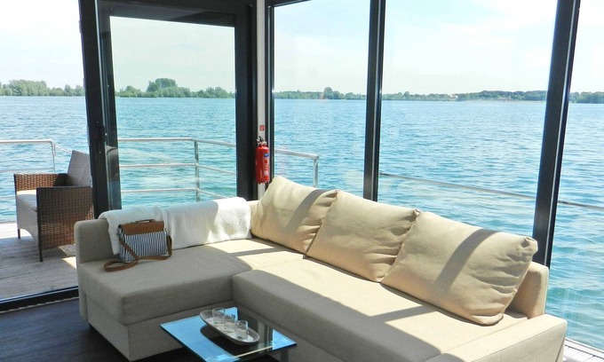 Vynen House | Floating 44 Xanten 01 - FLOATING 44 Xanten
