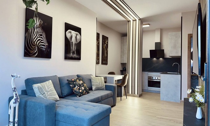 Noja Apartment | Flower Deluxe - Garden Apartment-6082B