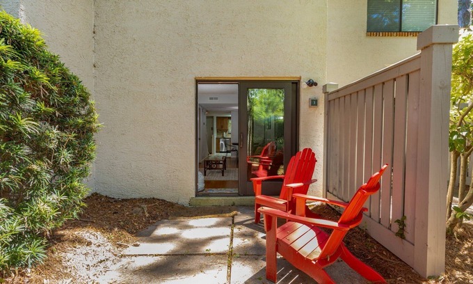Folly Field Villa | Folly Field Family Villa | Walk to Beach, Community Pool