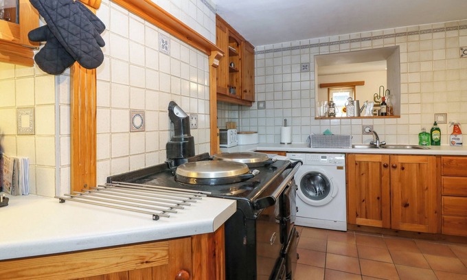Central Aberdeen Cottage | Footdee Cottage