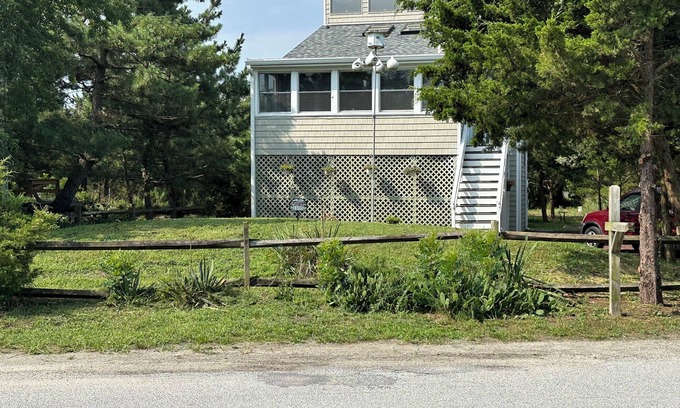 Broadkill Beach House | For SALE: Fabulous remodeled home with Porch, Gazebo, Hot Tub, Patio/Fire Pit,+