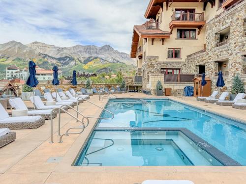 Mountain Village Apartment | Forbes 5 Star Luxury Hotel - 1 Br Ski-in Ski-out Residence in Mountain Village Colorado