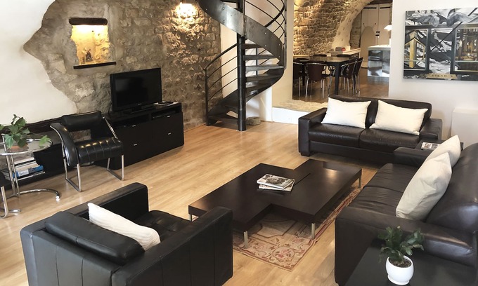 Forcalquier House | Forcalquier Architecture Village House Center