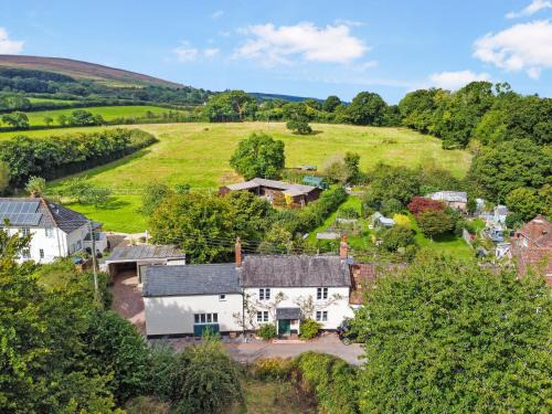 Wootton Courtenay House | Forge Cottage