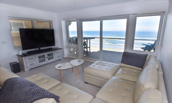 Imperial Beach Condo | Forget your worries in this spacious and serene space.