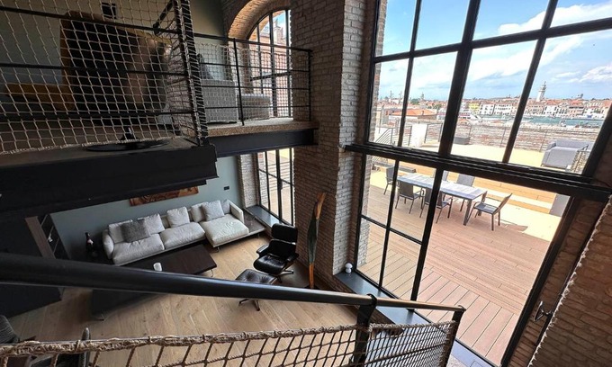 Molina Apartment | Fortuny Design Loft and Terrace