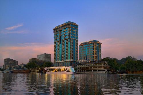Oula Hotel | Four Seasons Cairo At The First Residence