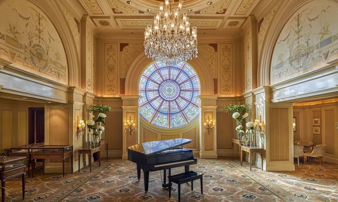 Oula Hotel | Four Seasons Hotel Cairo at First Residence