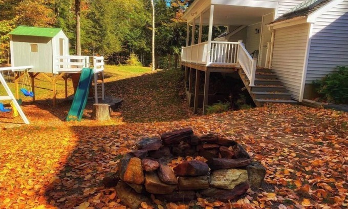 Belmont House | Four Seasons of Fun! HotTub, Zipline & More