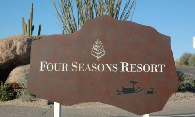 Troon North Resort | Four Seasons Scottsdale Two Bedroom October 31 - November 7, 2021 $3,795