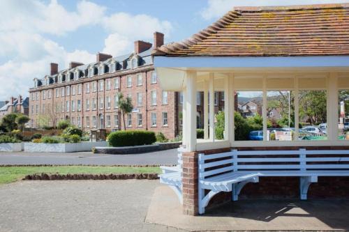 Minehead Hotel | Foxes Hotel