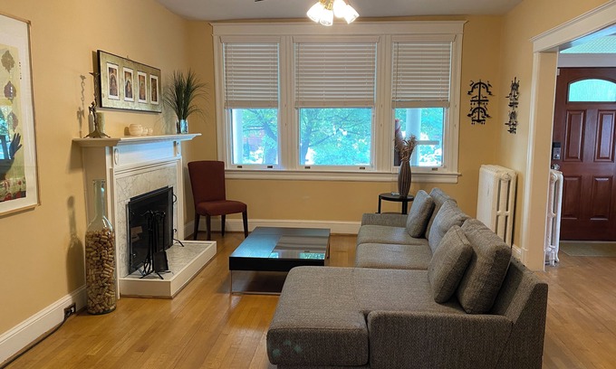 Foxhall Village House | Foxhall Rd NW Family Home