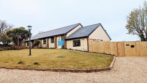 Bideford House | Foxmoor Cottage