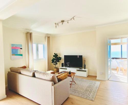 Foz do Arelho Apartment | Foz do Arelho Sunset Sea Views Apartment