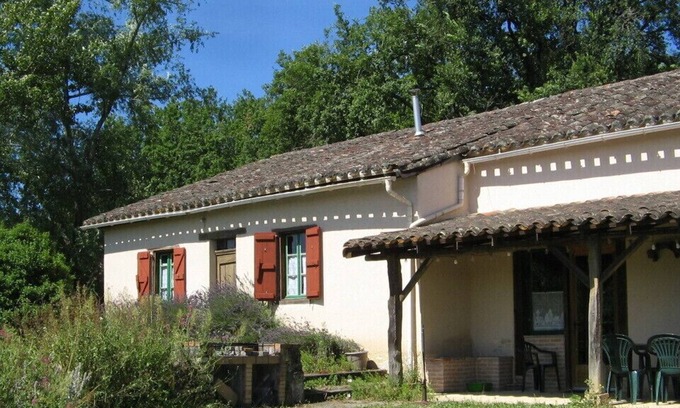 Castelnau-Montratier-Sainte-Alauzie House | Gîte Rural Pour 14 Personnes Avec Piscine Privée.