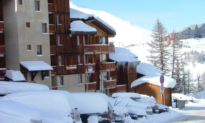 Plagne Soleil Apartment | Studio feet of the slopes Soldanelles Plagne Villages 73210