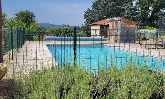 Saint-Jean-de-Maruejols-et-Avejan Villa | Villa 'Le Clos De Payrolle' with large air-conditioned veranda overlooking private pool