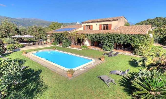 Le Plan-de-Grasse Villa | Provencal style villa PLASCASSIER near Cannes Valbonne Grasse