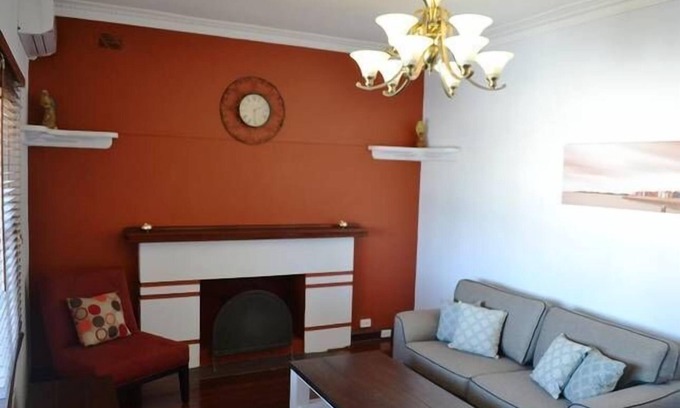 White Gum Valley House | Fremantle Colonial Lodge