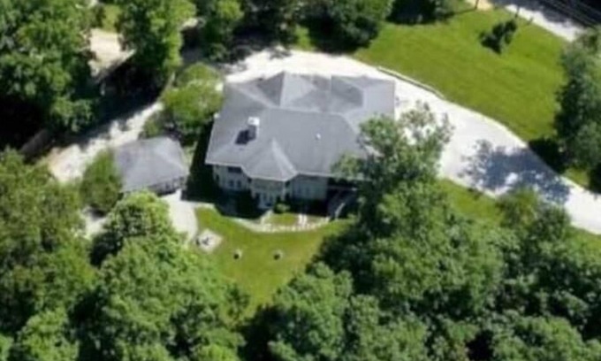 Bloomington House | French Country Main&Guest House